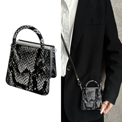 Snake Pattern Handbag Samsung Galaxy Z Flip Case